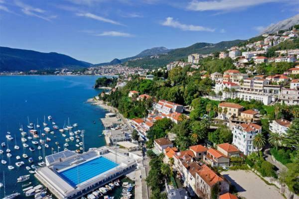 Apartment Tarita Herceg Novi Ngoại thất bức ảnh